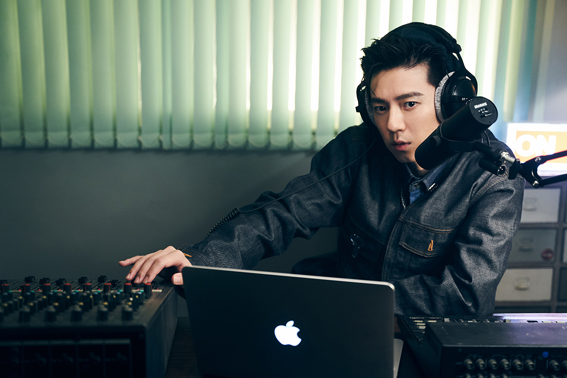 天生「色弱」启发创作灵感！全能音乐人 GJ 蒋卓嘉发行全新眼泪失守情歌〈看不见的伤最痛〉歌曲。 - Iconicmen