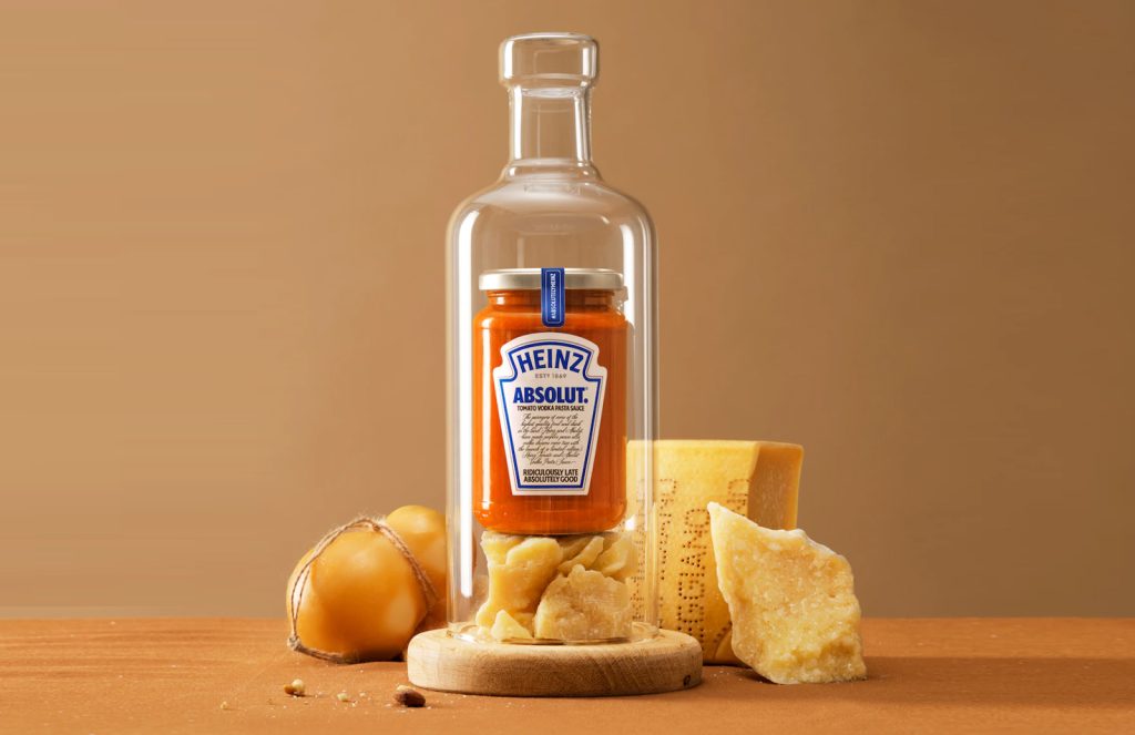 Heinz 携手 Absolut Vodka 推出 Tomato Vodka Pasta Sauce义大利麵酱。 Iconicmen
