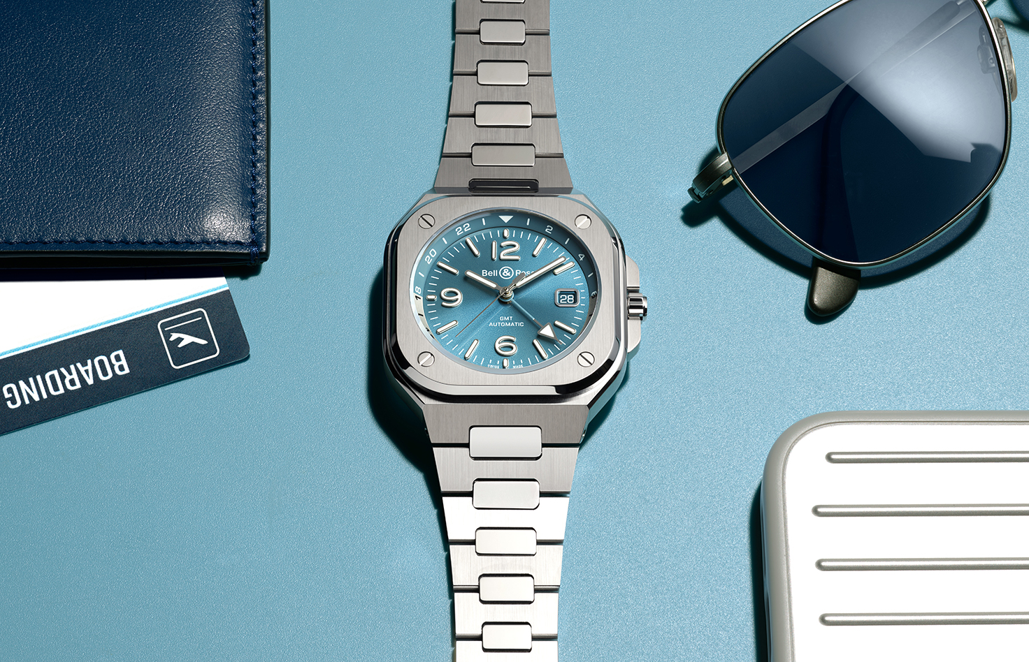 BELL  ROSS 推出全新BR 05 GMT SKY BLUE 腕表，换上一身蔚蓝外衣，悦目蓝表盘像纵横蔚蓝世界！ Iconicmen