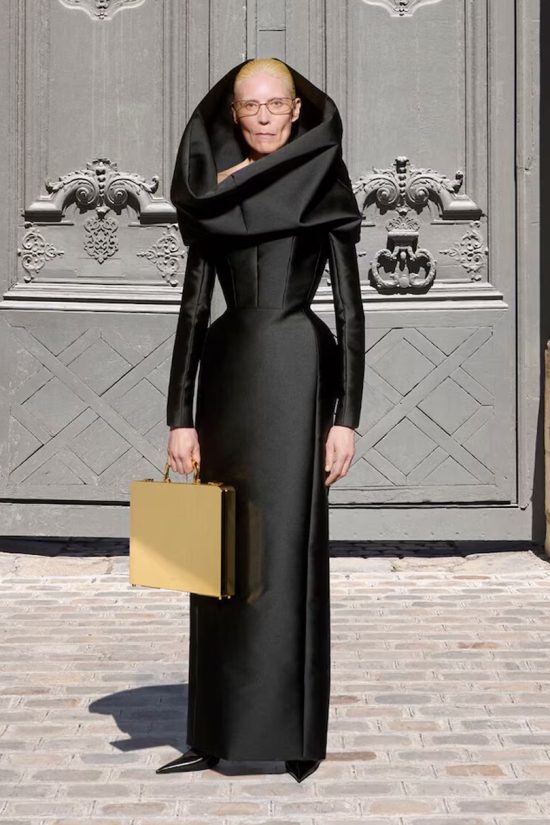BALENCIAGA-COUTURE-54-LOOKxxx