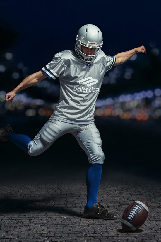 BALENCIAGA-FOOTBALL-SERIES-STILL-IMAGE-2xxxxxxx