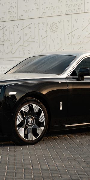 P90629673_highRes_rolls-royce-phantom-