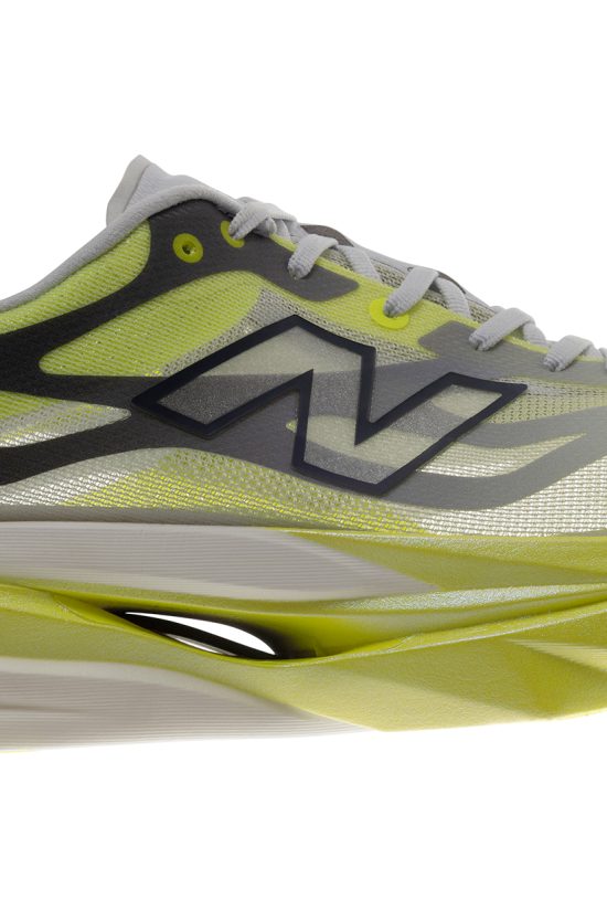 SC-Elite-Primary-Colourway_Off-Figure(4)